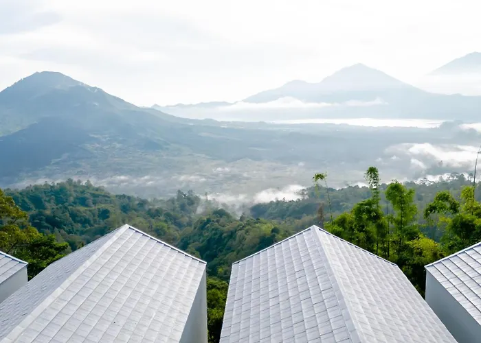 Tegal Sari 3*